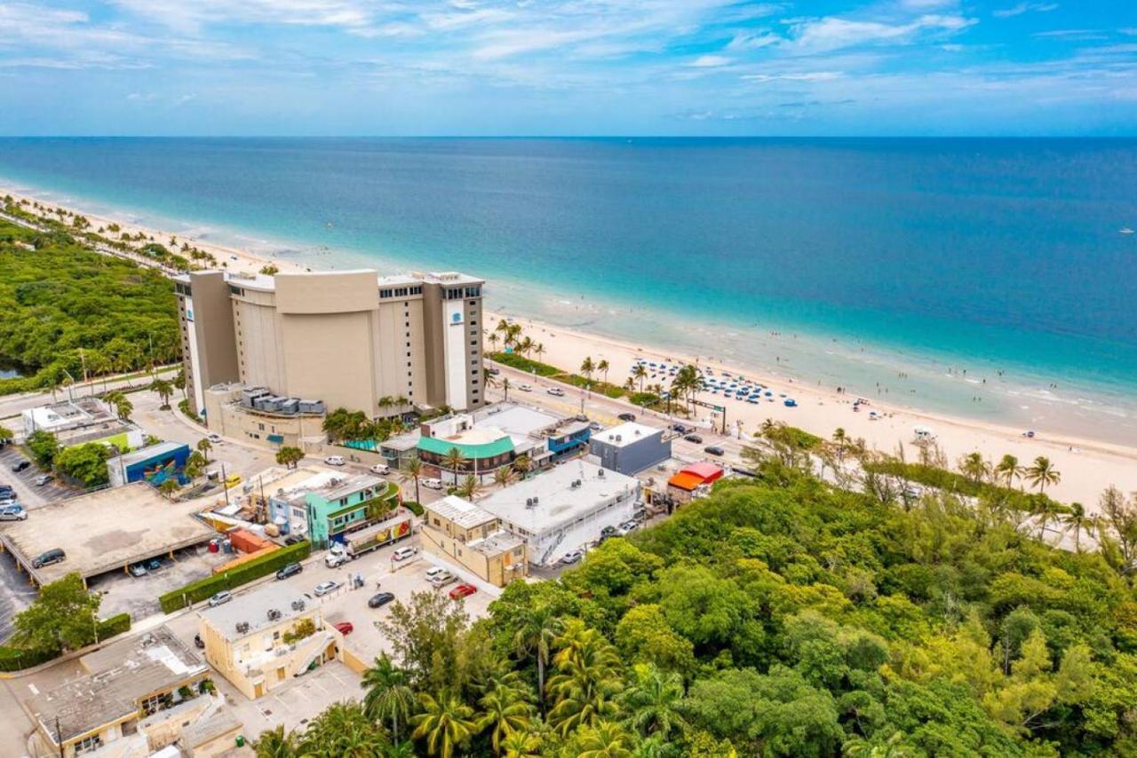 The Purple Pelican Beachfront With Ocean Balcony Unit 1 Fort Lauderdale Esterno foto