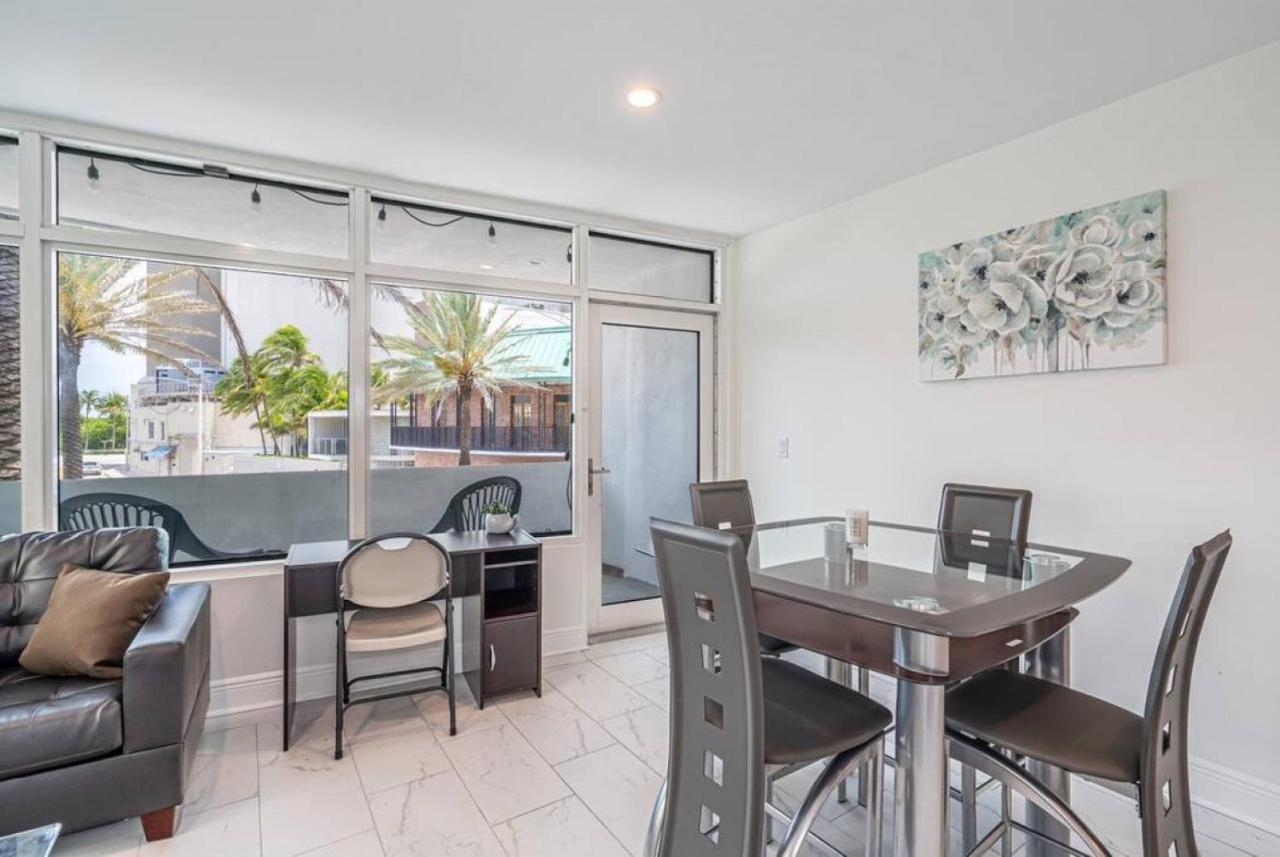 The Purple Pelican Beachfront With Ocean Balcony Unit 1 Fort Lauderdale Esterno foto
