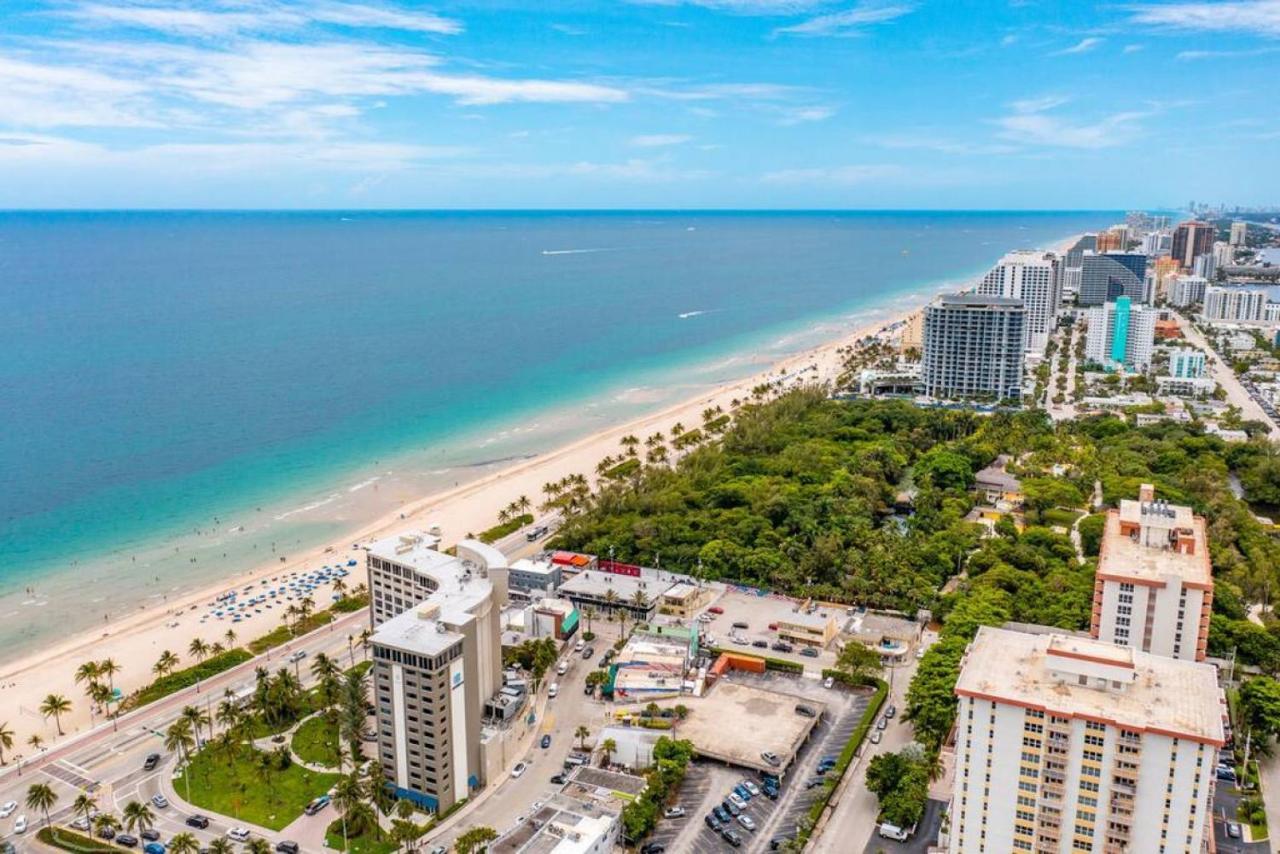The Purple Pelican Beachfront With Ocean Balcony Unit 1 Fort Lauderdale Esterno foto
