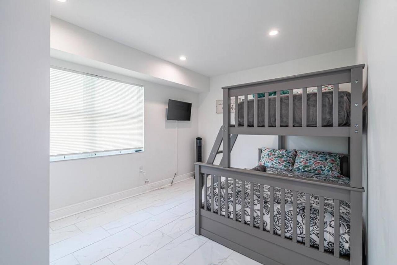 The Purple Pelican Beachfront With Ocean Balcony Unit 1 Fort Lauderdale Esterno foto