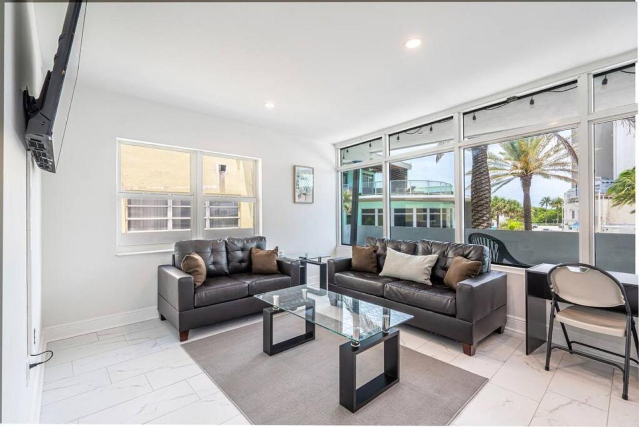 The Purple Pelican Beachfront With Ocean Balcony Unit 1 Fort Lauderdale Esterno foto
